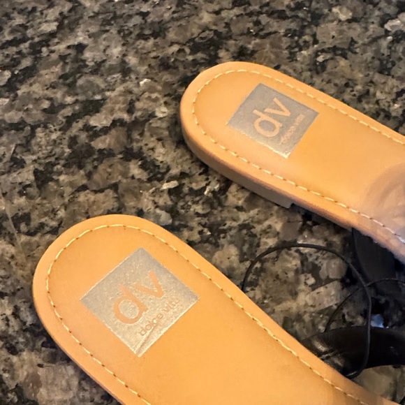 DV by Dolce Vita Black and Tan Sandals with gunmetal studs NWT 9 - Picture 2 of 8